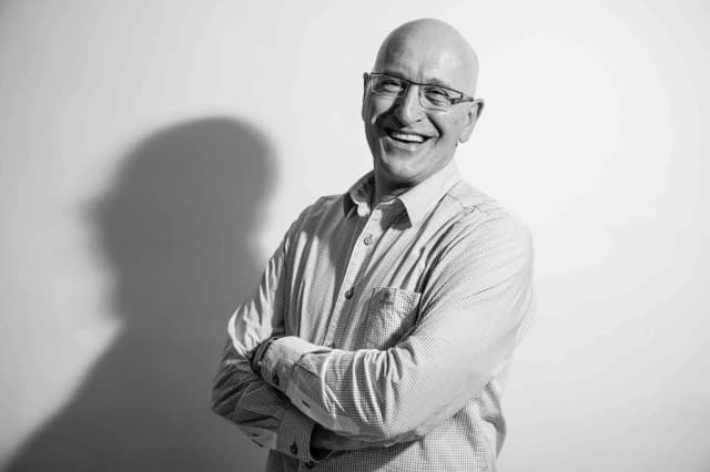 Portrait d'Alain Timar par Ye Danking